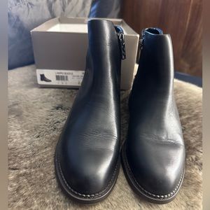 NWT Franco Sarto Womens Marcus Flat Ankle Bootie